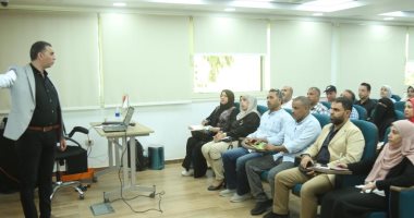 برنامج تدريبى حول ميكنة خدمات تراخيص المحال العامة فى كفر الشيخ
