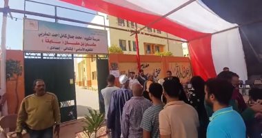 طوابير انتخابية أمام لجنة عثمان بن عفان بحدائق أكتوبر بانتخابات مجلس النواب