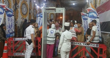 إقبال كبير من الناخبين للإدلاء بأصواتهم فى انتخابات مجلس النواب بقنا.. فيديو