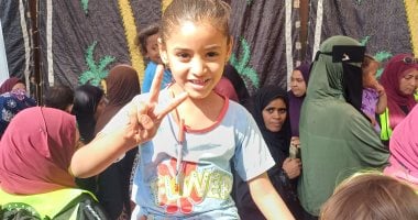 بالأعلام.. السيدات يتصدرن اليوم الثانى لانتخابات النواب بأسوان بالأعلام.. السيدات يتصدرن اليوم الثانى لانتخابات النواب بأسوان