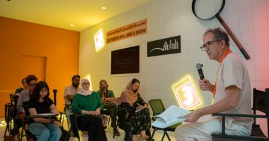 مؤلف المسلسل العالمى د.هاوس: أول خطوة لبناء مسلسل ناجح هي صياغة الفكرة