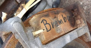 خداع رجل ألمانى بعد شرائه سيارة فارهة من مزاد