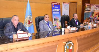 كلية الألسن بسوهاج تنظم مؤتمرها الدولى حول اللغة والآداب فى عصر الذكاء الاصطناعى