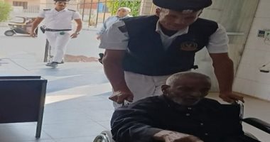 الأجهزة الأمنية بالقاهرة تستجيب فوريا لاستغاثة مسن من ذوى الاحتياجات الخاصة