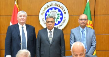 محافظ الدقهلية يشهد توقيع بروتوكول لتأهيل وتوسعة محطة الصرف الصحى بنبروه 