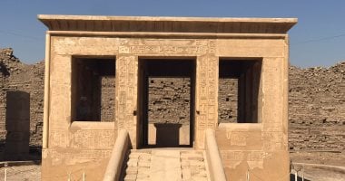 نقوش تحكى تفاصيل الحياة اليومية.. تعرف على مقصورة الملك سنوسرت الأول بالكرنك