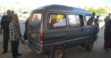 حملات  لفحص عوادم السيارات بالزقازيق وتحرير محاضر للمخالفين