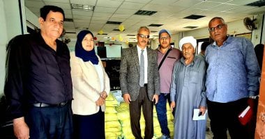 زراعة الاسماعيلية: توزيع التقاوي المجانية للقمح بالحقول الإرشادية 