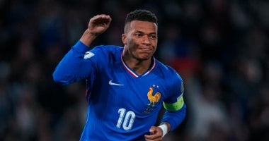 مبابي ينضم إلى قائمة نادي الـ400 هدف