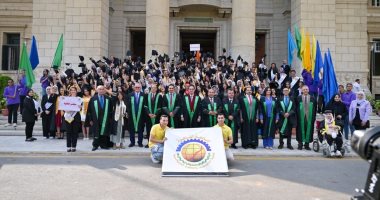 كلية الاقتصاد والعلوم السياسية تحتفل بتخريج دفعة 2025 وحملة الماجستير والدكتوراه