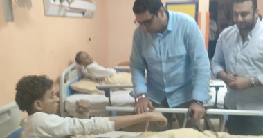 أول لقاء مع الأطفال المصابين فى انقلاب أتوبيس رحلات بجنوب إسنا