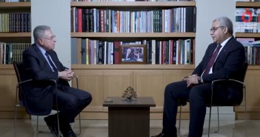 فؤاد السنيورة يكشف أسرارا جديدة عن المشهد في لبنان ببرنامج الجلسة سرية