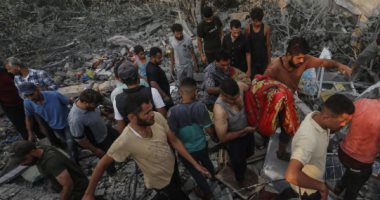 العالم هذا المساء.. ارتفاع حصيلة الشهداء فى غزة إلى 69 ألفا و483 شهيدا.. مصرع أكثر من 32 شخصا في الكونغو إثر انهيار منجم.. توقيف أفراد من وزارتى الدفاع والداخلية السورية بعد تحقيق فى أحداث السويداء.. فيديو وصور