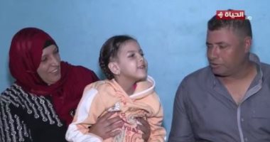 والد الطفلة ساجدة يشكر برنامج واحد من الناس على الحياة بعد جمع تكلفة علاجها