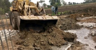 إزالة 1042 متر تعديات بالبناء المخالف على الأراضي الزراعية فى الشرقية