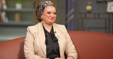 صبغت شعرها أحمر.. أغرب قضايا الطلاق اعرفها فى برنامج واحد من الناس