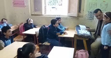 وكيل تعليم سوهاج يوجه بمتابعة حضور الطلاب والمعلمين داخل المدارس