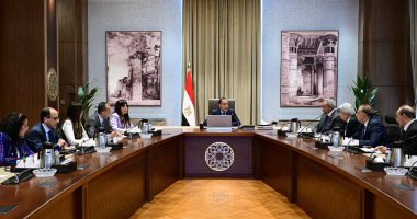 رئيس الوزراء يلتقى أعضاء اللجنة الاستشارية للاقتصاد الرقمى وريادة الأعمال