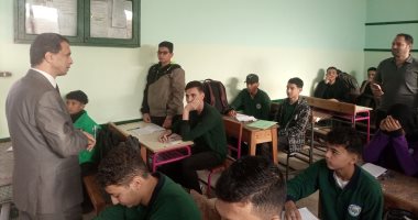 وكيل تعليم كفر الشيخ يشدد على تفعيل الأنشطة وغرس القيم فى نفوس الطلاب