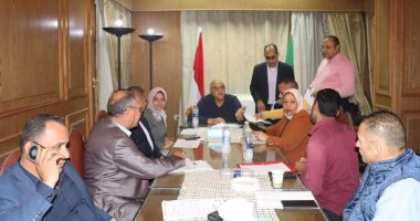 محافظ القليوبية يعقد اللقاء الأسبوعى بالخانكة ويستجيب لمطالب المواطنين