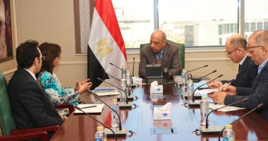 وزير الكهرباء يبحث مع رئيس الأكاديمية الوطنية للتدريب التعاون بمجال إعادة التأهيل