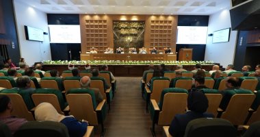 محافظ أسيوط يعلن دراسة إنشاء أول دار أوبرا فى صعيد مصر