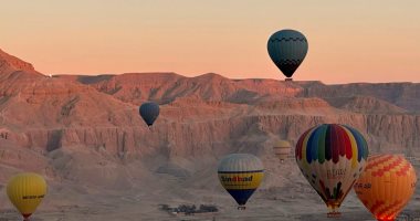 تحليق 60 رحلة بالون طائر فى سماء الأقصر تقل 1350 سائحا من حول العالم.. صور