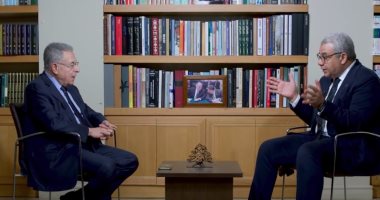 السنيورة: مصلحة لبنان تكمن فى أن يكون آخر دولة عربية تعقد اتفاق سلام مع إسرائيل