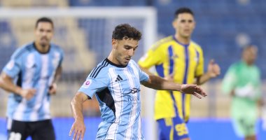 حمدي فتحي من مباراة الغرافة ضد الوكرة 