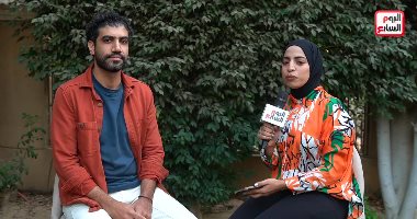 المخرج مصطفى صولى يكشف أسرار مسلسل دفنينه سوا ويحدثنا عن اختيار فريق العمل