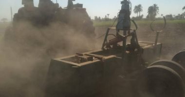 بحث تطوير منظومة الزراعة لتحسين جودة الأراضى بمركز أخميم بسوهاج