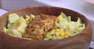 طريقة عمل سلطة دجاج بالزبادى.. لو نفسك فى أكلة خفيفة