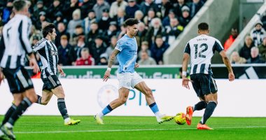 نيوكاسل ضد مان سيتي.. شوط سلبي وعمر مرموش على الدكة