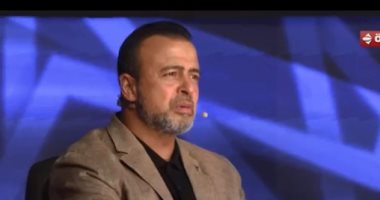 مصطفى حسنى لـ المتسابق محمد كامل بدولة التلاوة: ربنا أكرمك بصوت عطية من الله