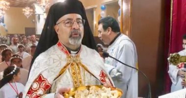 بطريرك الأقباط الكاثوليك يترأس قداس عيد الملاك ميخائيل والمناولة الاحتفالية بالإسكندرية