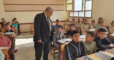 وكيل تعليم الأقصر يتابع برنامج تنمية مهارات اللغة العربية بمدرسة الرياينة الابتدائية.. صور