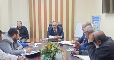 رئيس مياه القناة يعقد اجتماعا لمتابعة جاهزية فرق العمل والمعدات الحيوية