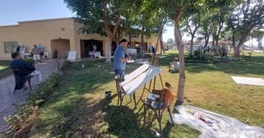 نجوم فن تشكيلى من 12 دولة يشاركون بالدورة 18 لملتقى الأقصر الدولى للتصوير.. صور