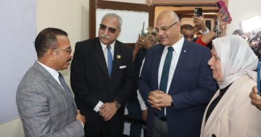 محافظ القليوبية يتفقد سير انتخابات النواب: المرأة المصرية أحسن ست في الدنيا