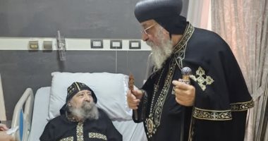 البابا تواضروس يزور الأنبا ويصا والأنبا أرساني للاطمئنان على صحتهما