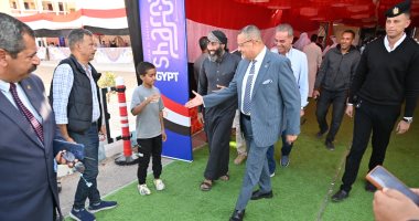 محافظ جنوب سيناء يتابع إقبال المواطنين على اللجان الانتخابية بشرم الشيخ