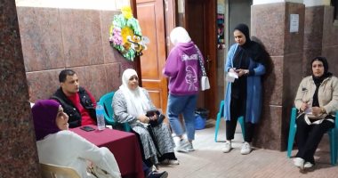 استمرار توافد المواطنين على اللجان الفرعية بعين شمس والمطرية قبل ساعات من غلق التصويت