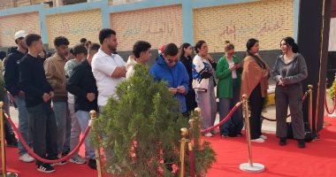 إقبال على التصويت بلجان انتخابات مجلس النواب فى التجمع الخامس