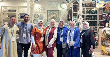 شباب جهاز تنمية المشروعات فى معرض بنان السعودى للحرف اليدوية بالرياض