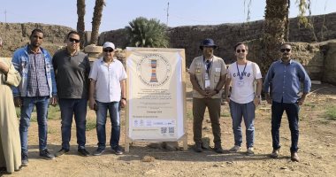 بعثة جامعة قادش الإسبانية تجرى حفظ ومسح كتابى بمشروع التراث بمعابد الكرنك.. صور