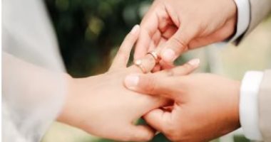 برج الأسد و4 أبراج أخرى تبدأ رحلة الارتباط العاطفى فى ديسمبر 