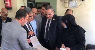 محافظ الدقهلية يتفقد مديرية التموين لمتابعة انتظام العمل والخدمات