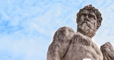 العثور على تمثال هرقل الأسطورى مدفونا بإسبانيا بعد 17 قرنا من الاختفاء