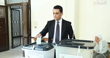 المستشار عمرو عاصم عبد الجبار يدلى بصوته فى انتخابات مجلس النواب 2025.. صور 