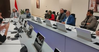 الإسكان: اجتماع موسع للغرفة الرئيسية للأزمات لمناقشة آليات التطوير